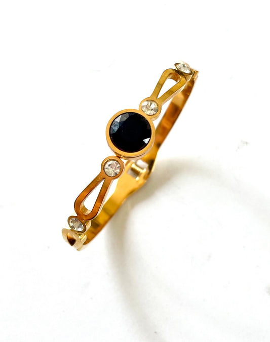Shop black button bangle at Jewellery Lovers. Anti-tarnish, trendy & perfect for daily or festive wear. Free shipping available. jewellerylovers