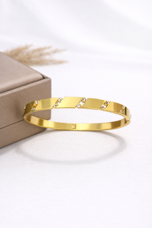 Premium bangle
