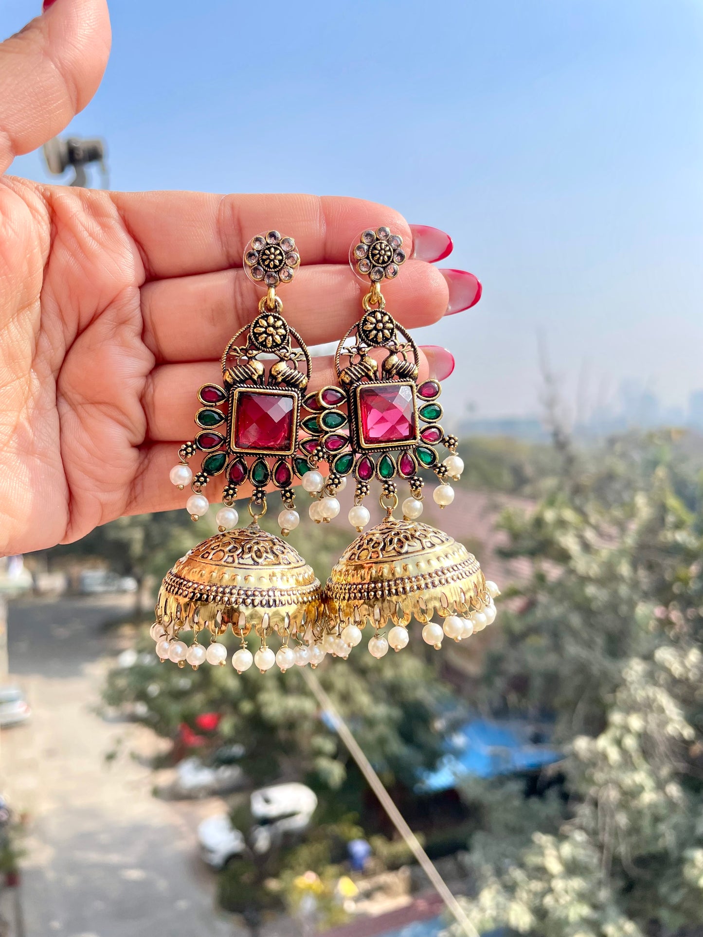 Kashmiri jhumkas