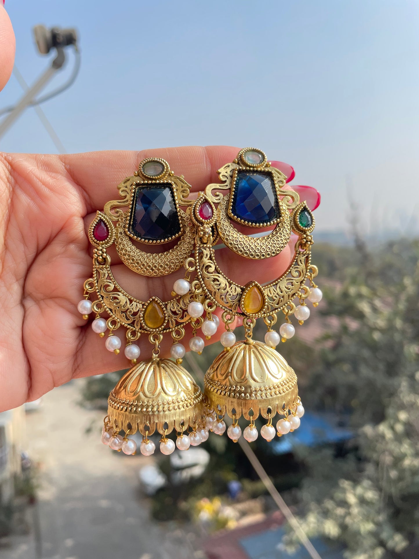 Kashmiri jhumkas