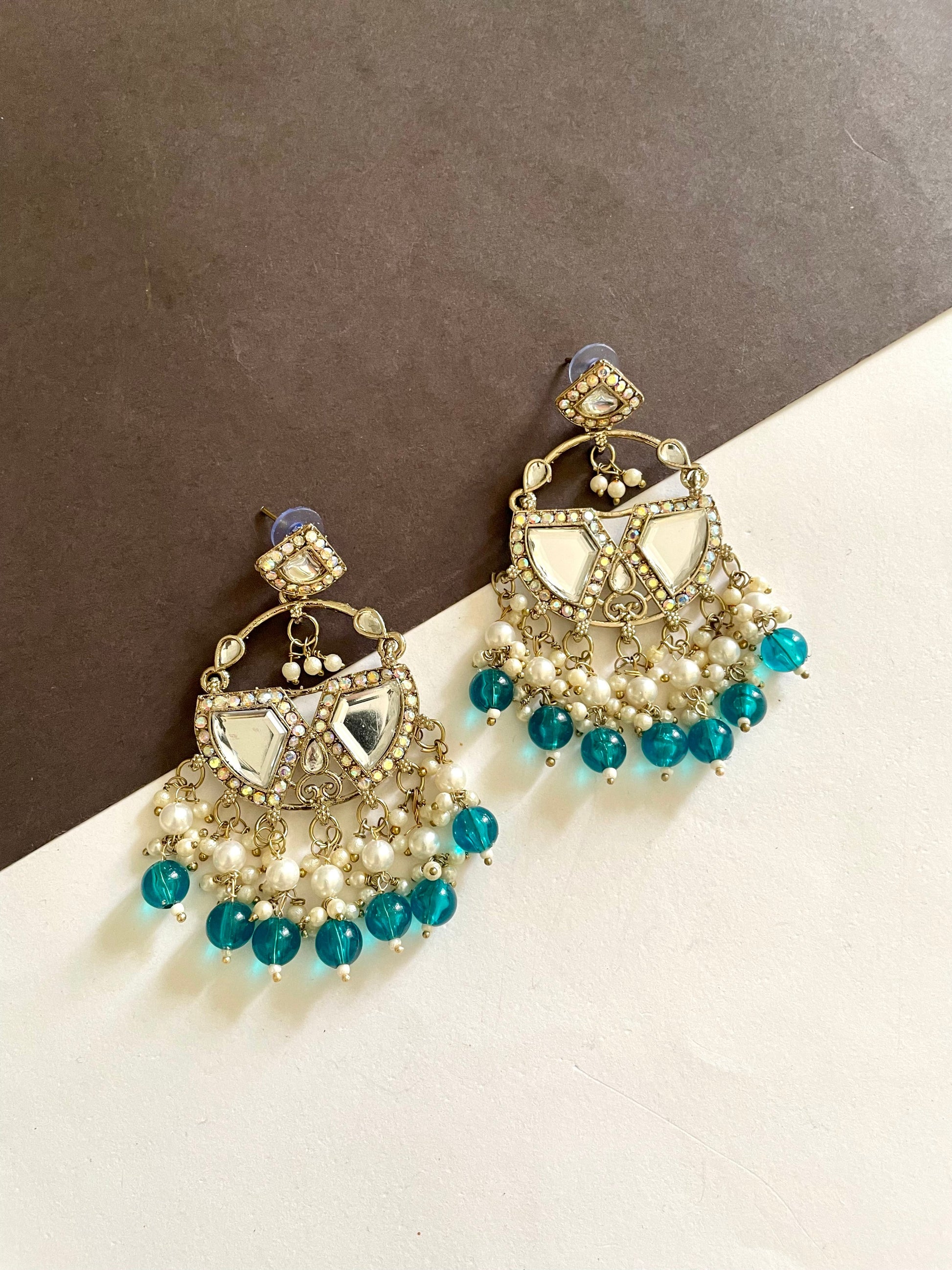 Shop sheesh kundan chaandbali at Jewellery Lovers. Anti-tarnish, trendy & perfect for daily or festive wear. Free shipping available. jewellerylovers