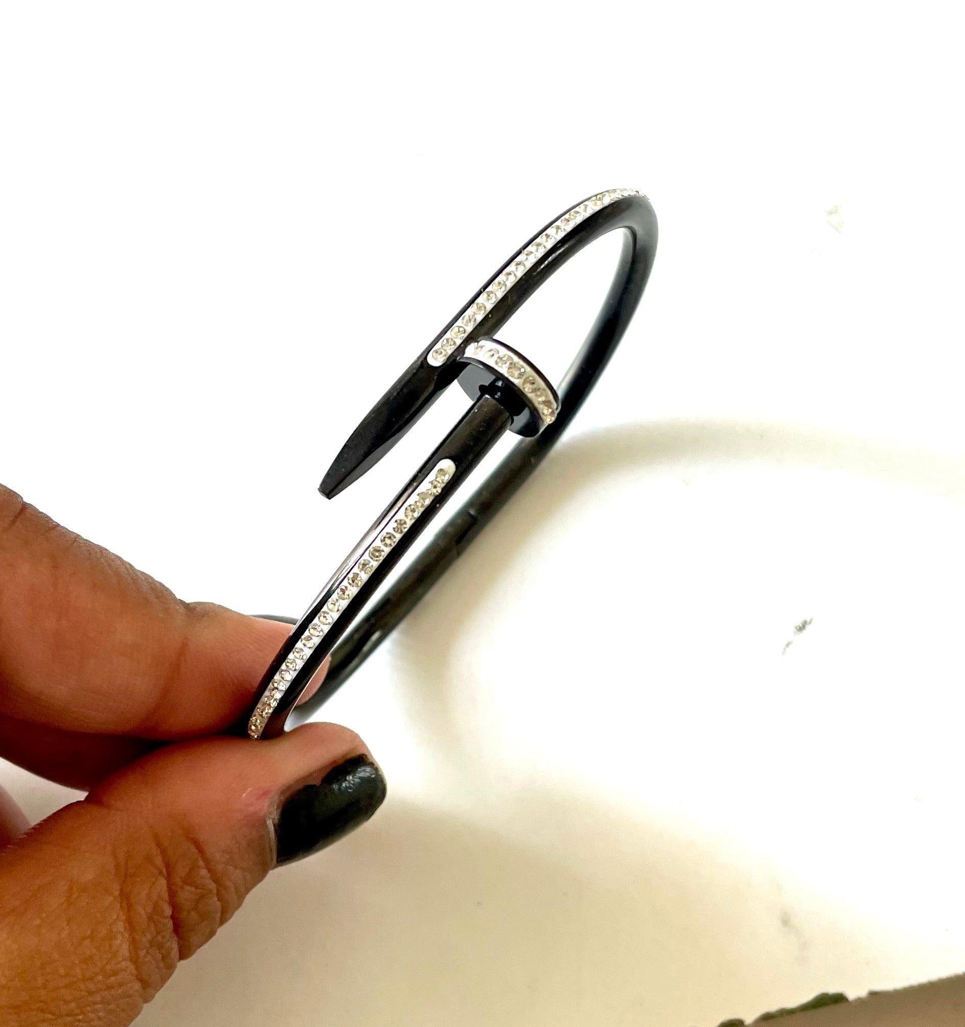 Shop nail diamond bracelet at Jewellery Lovers. Anti-tarnish, trendy & perfect for daily or festive wear. Free shipping available. jewellerylovers
